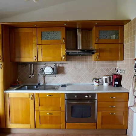 Residenza Alle Vele Con Vista Mare Будинок відпочинку Ольбія
